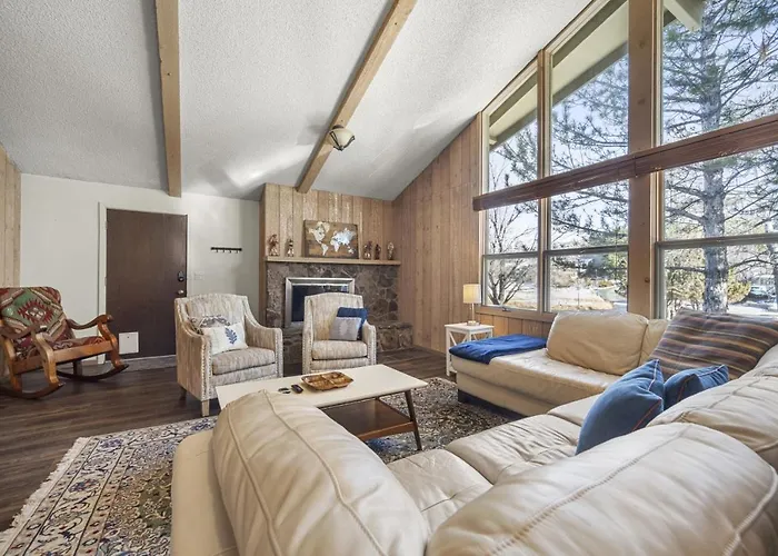 Charming 2 Bd W/ Golf/resort Access *