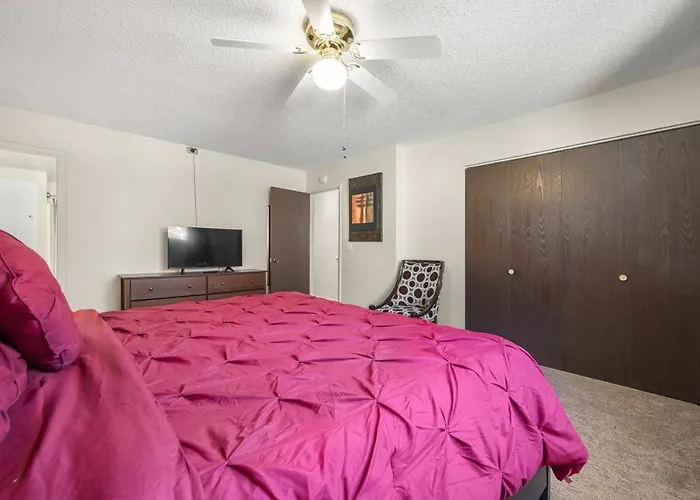 Charming 2 Bd W/ Golf/resort Access *